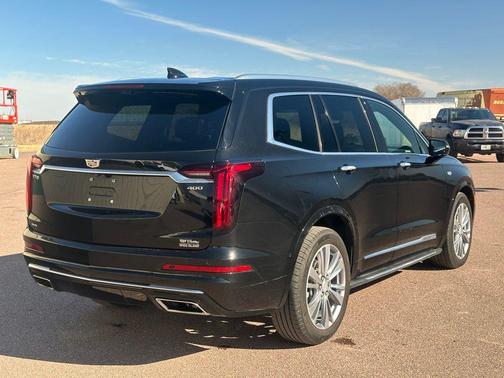 2023 Cadillac XT6 Premium Luxury AWD