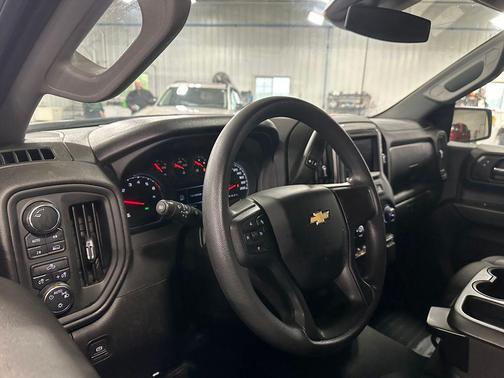 Slate Grey Metallic 2024 Chevrolet Silverado 1500 Custom