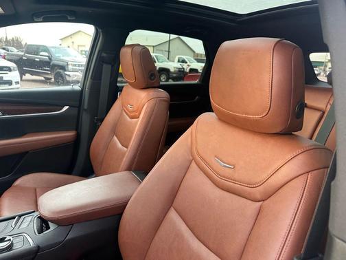 2024 Cadillac XT5 Premium Luxury