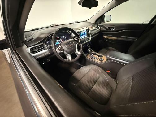 Dark Sky Metallic 2019 GMC Acadia SLE-2