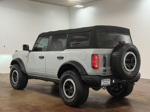 2021 Ford Bronco Badlands