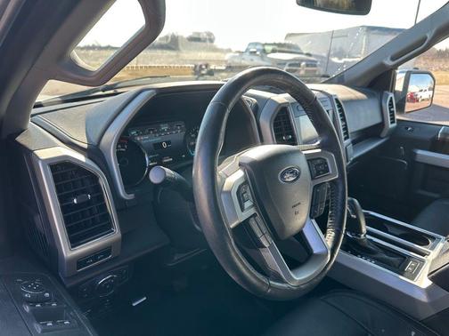 Star White Metallic Tri-Coat 2020 Ford F-150 Lariat