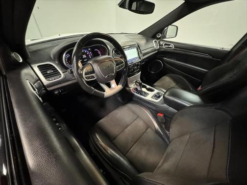 2020 Jeep Grand Cherokee SRT
