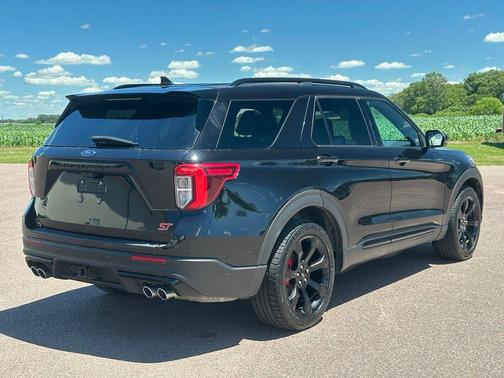 Agate Black Metallic 2020 Ford Explorer ST