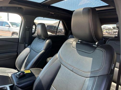 Agate Black Metallic 2020 Ford Explorer ST