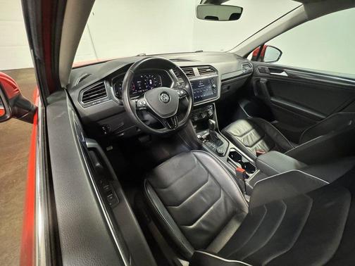 2019 Volkswagen Tiguan 2.0T SEL