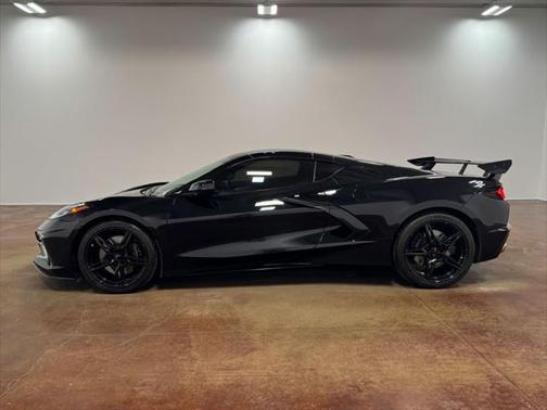 2020 Chevrolet Corvette Stingray w/2LT