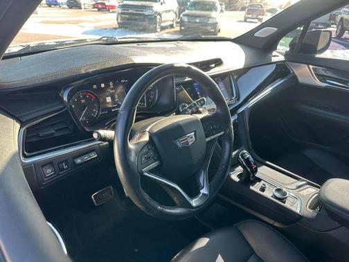 2022 Cadillac XT6 Sport AWD