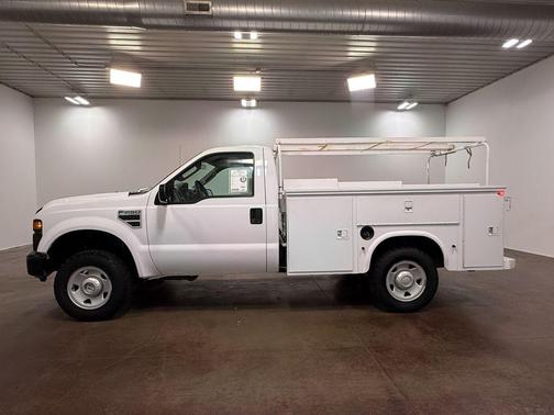 Oxford White Clearcoat 2008 Ford F-250 XL