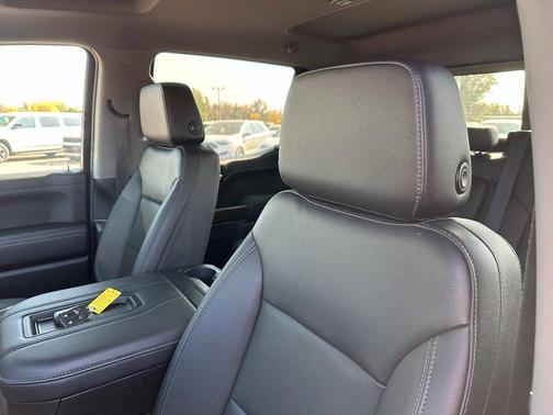 Silver Ice Metallic 2022 Chevrolet Silverado 1500 Limited RST