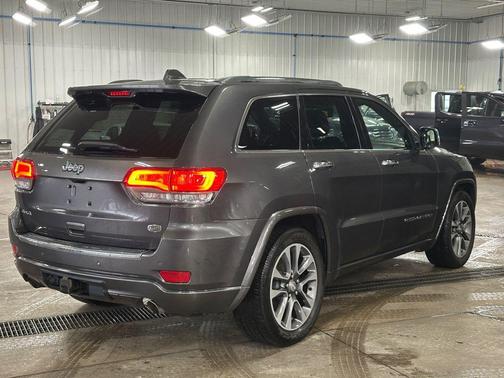 2018 Jeep Grand Cherokee Overland