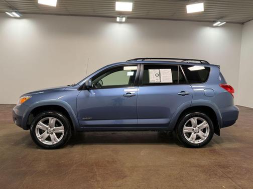 2008 Toyota RAV4 Sport