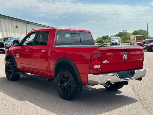 Flame Red Clearcoat 2018 RAM 1500 Big Horn