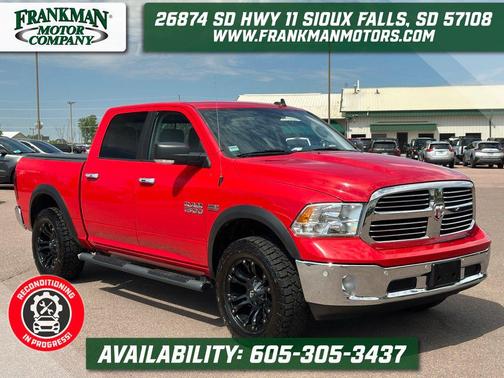 Flame Red Clearcoat 2018 RAM 1500 Big Horn