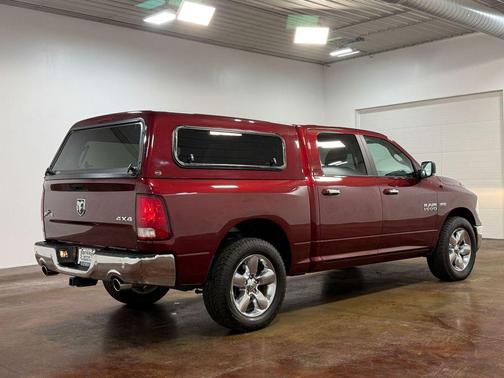 Delmonico Red Pearlcoat 2018 RAM 1500 Big Horn
