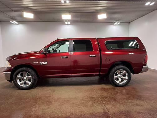 Delmonico Red Pearlcoat 2018 RAM 1500 Big Horn
