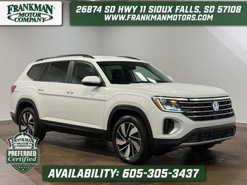 Deep Black Pearl 2025 Volkswagen Atlas 2.0T SE w/Technology 4MOTION