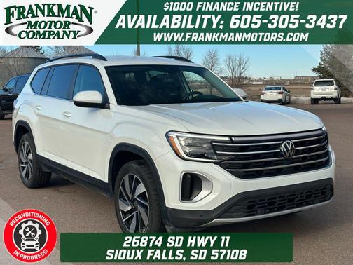 2025 Volkswagen Atlas 2.0T SE w/Technology 4MOTION
