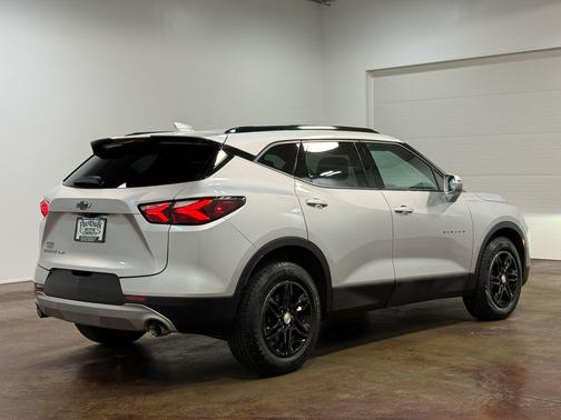 Silver Ice Metallic 2020 Chevrolet Blazer 3LT