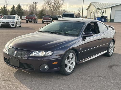 2004 Pontiac GTO Base