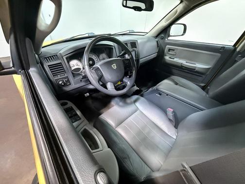 2006 Dodge Dakota Laramie Quad Cab