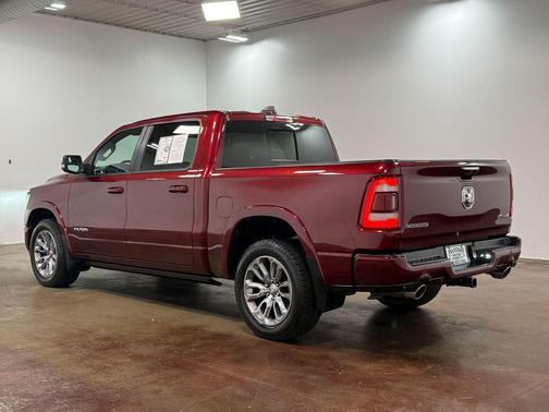 Delmonico Red Pearlcoat 2022 RAM 1500 Laramie
