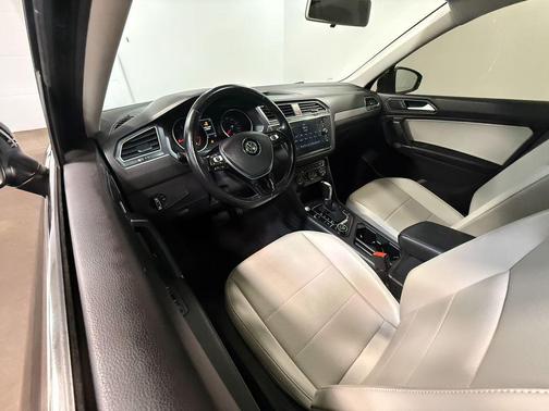 2018 Volkswagen Tiguan 2.0T SEL