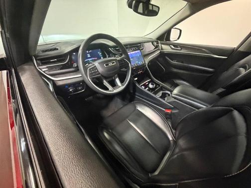 Velvet Red Pearlcoat 2024 Jeep Grand Cherokee 4xe Base