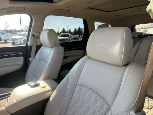 2023 Buick Enclave Avenir AWD