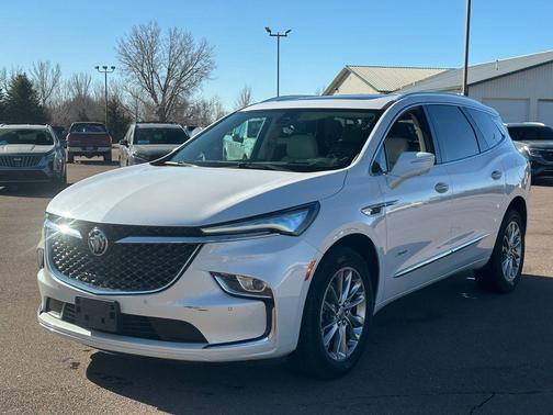2023 Buick Enclave Avenir AWD