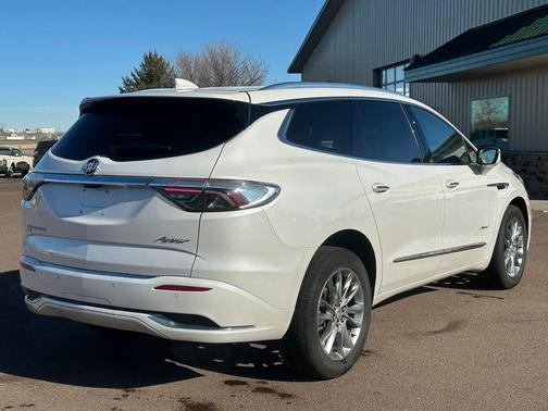 2023 Buick Enclave Avenir AWD