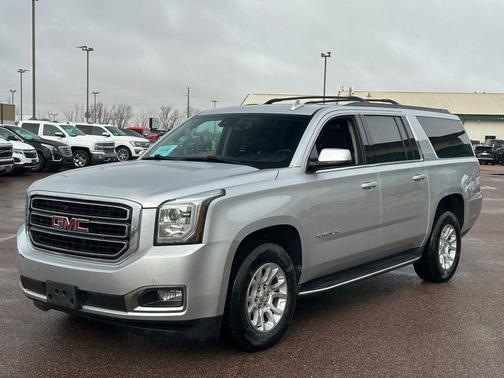 Quicksilver Metallic 2018 GMC Yukon XL SLT