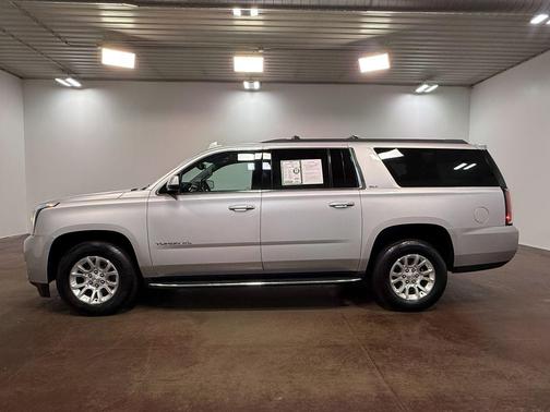 Quicksilver Metallic 2018 GMC Yukon XL SLT