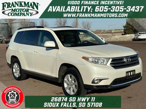 2013 Toyota Highlander SE