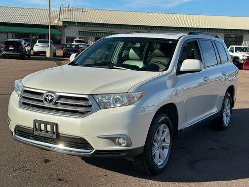 2013 Toyota Highlander SE