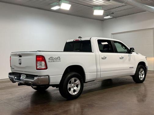 Bright White Clearcoat 2020 RAM 1500 Big Horn/Lone Star