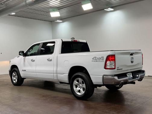 Bright White Clearcoat 2020 RAM 1500 Big Horn/Lone Star
