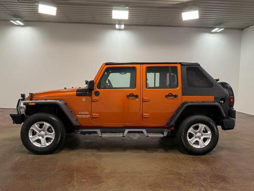 2010 Jeep Wrangler Unlimited Sport