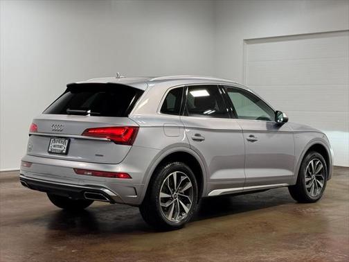 2024 Audi Q5 45 S line Premium Plus