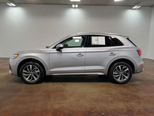 2024 Audi Q5 45 S line Premium Plus
