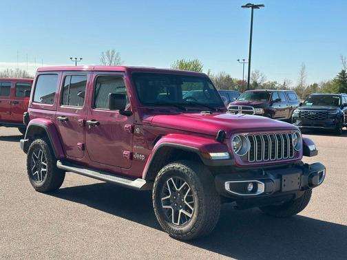 Limited Edition Tuscadero Pearlcoat 2024 Jeep Wrangler 4-Door Sahara
