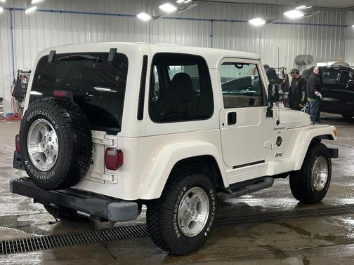 2000 Jeep Wrangler Sahara
