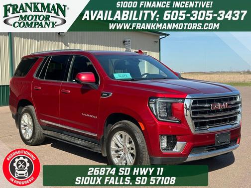 Volcanic Red Tintcoat 2023 GMC Yukon SLT