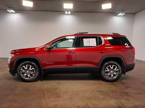 Volcanic Red Tintcoat 2023 GMC Acadia AWD SLE