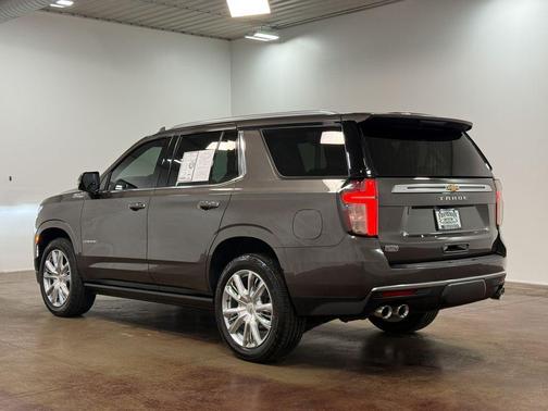 2021 Chevrolet Tahoe 4WD High Country