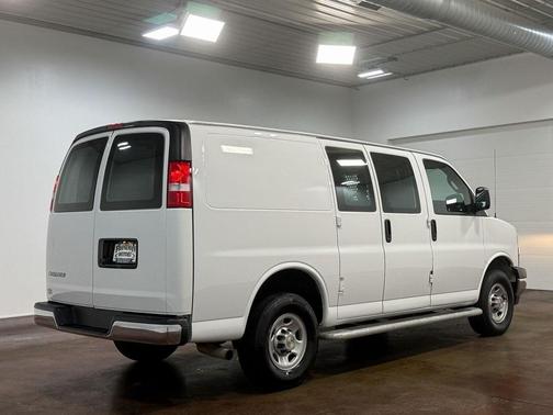2024 Chevrolet Express 2500 RWD 2500 Regular Wheelbase WT