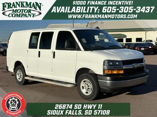 2024 Chevrolet Express 2500 RWD 2500 Regular Wheelbase WT