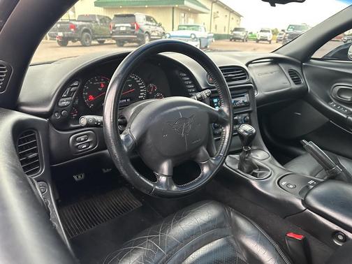 2000 Chevrolet Corvette Base