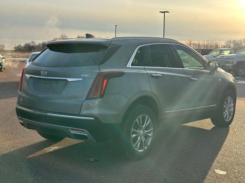 2021 Cadillac XT5 Premium Luxury