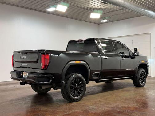 2021 GMC Sierra 2500 Denali